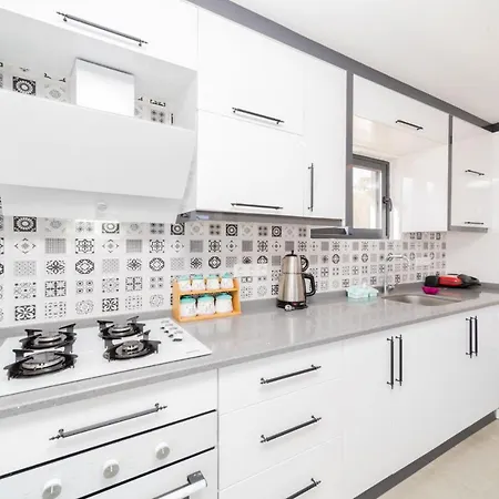 Apartamento Gorgeous Private With Garden And Pool In Kas